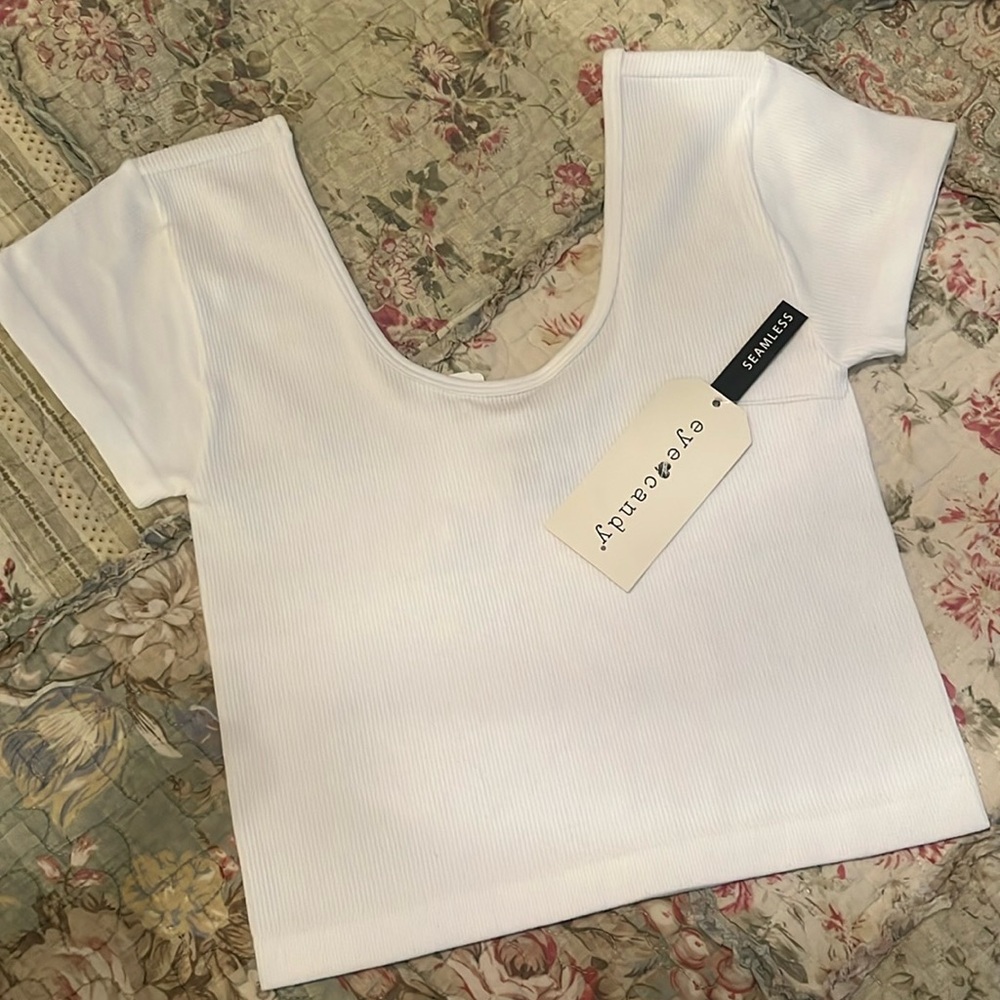eye candy Ribbed Cropped Top - Picture 2 of 8